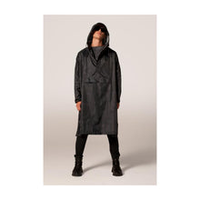 Unisex Poncho fra Rainkiss Back To Black Art Camo