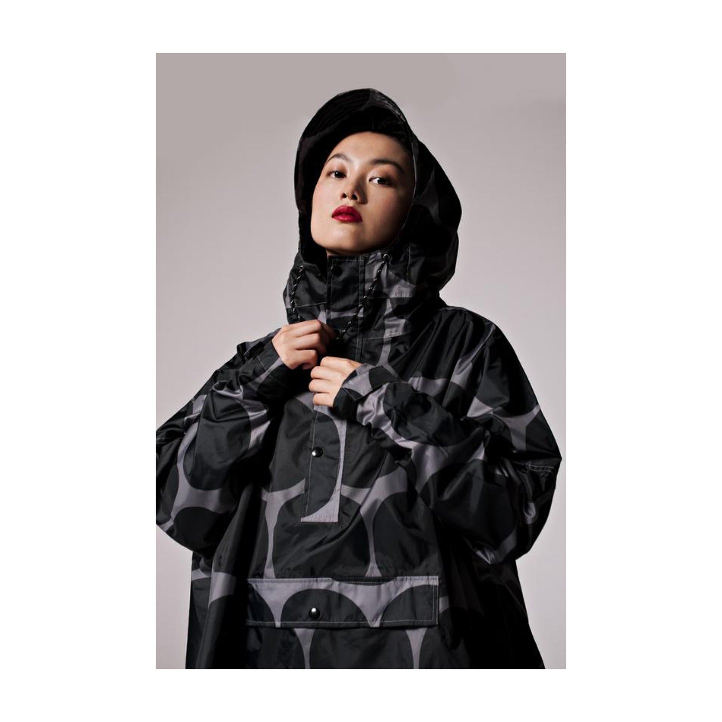 Rainkiss Poncho Black Polka onesize