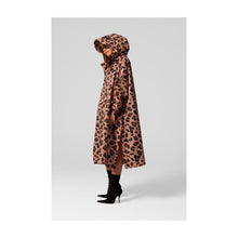 Rainkiss vandtæt regnponcho produceret af genanvendt polyester. Pink panther